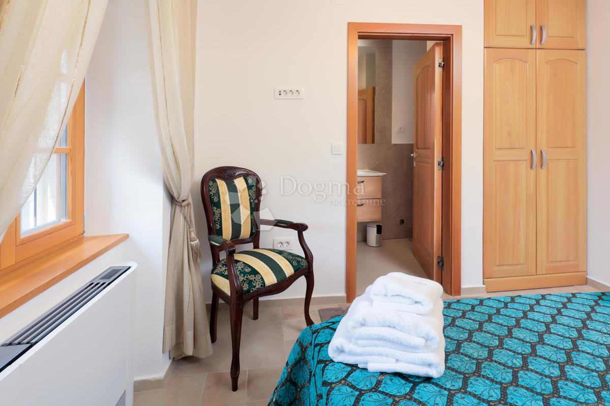 Hiša Molat, Zadar - Okolica, 280m2