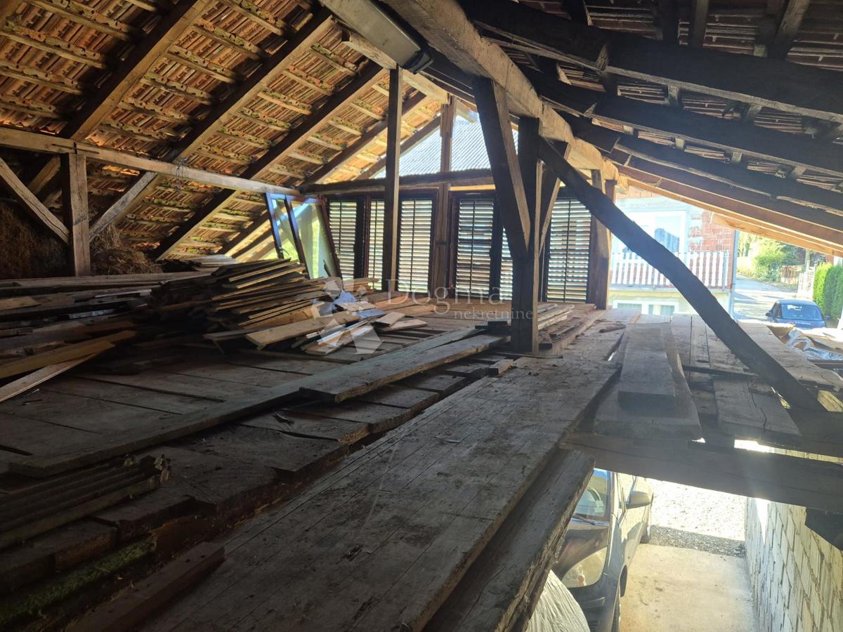 Hiša Radakovo, Kraljevec Na Sutli, 286m2