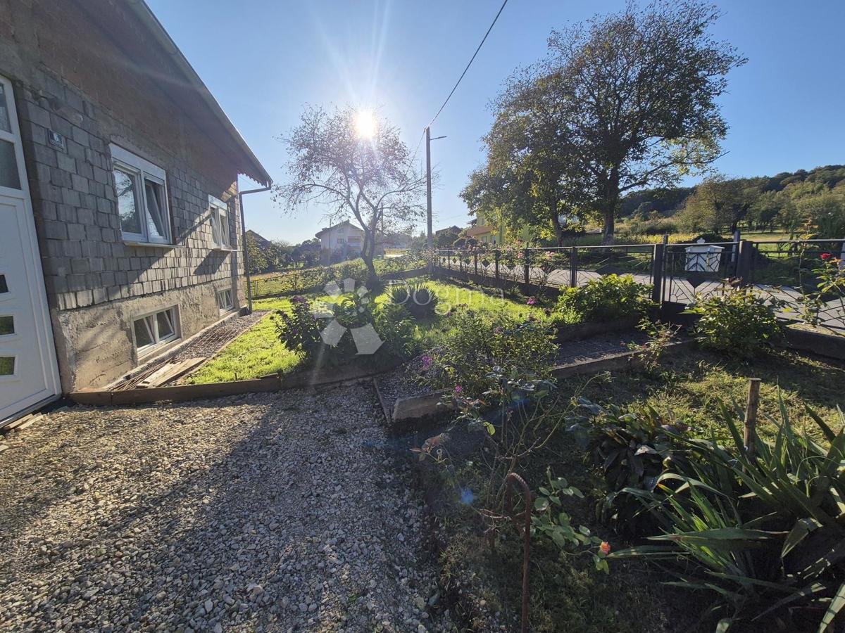 Hiša Radakovo, Kraljevec Na Sutli, 286m2