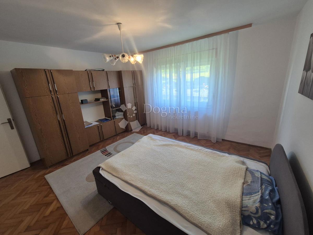 Hiša Radakovo, Kraljevec Na Sutli, 286m2