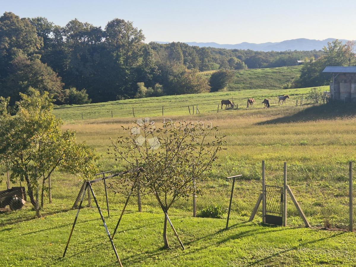 Hiša Radakovo, Kraljevec Na Sutli, 286m2