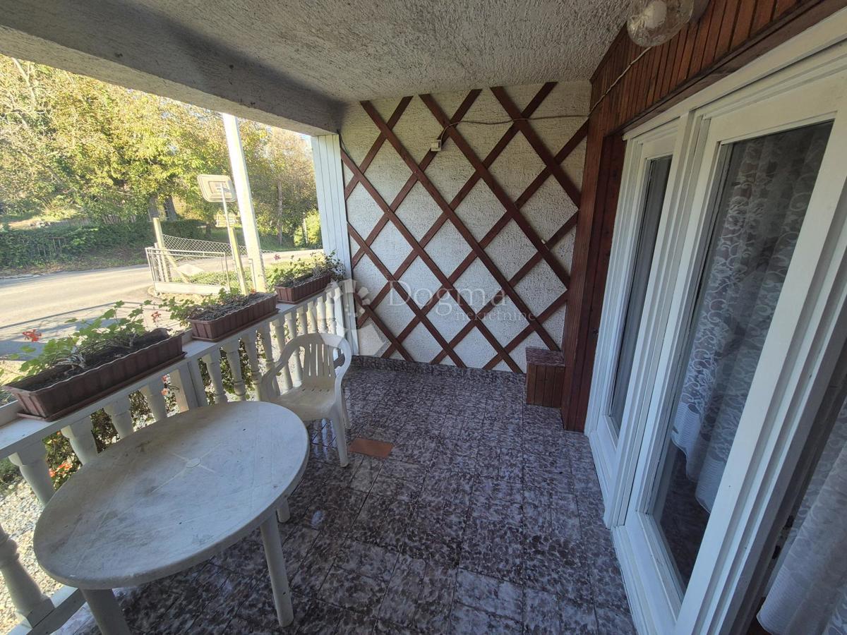 Hiša Radakovo, Kraljevec Na Sutli, 286m2