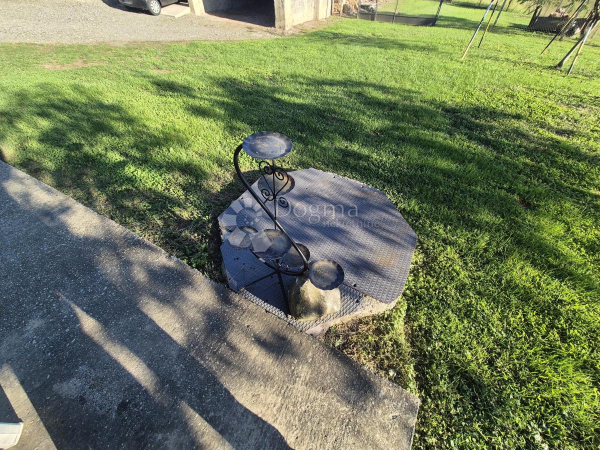 Hiša Radakovo, Kraljevec Na Sutli, 286m2