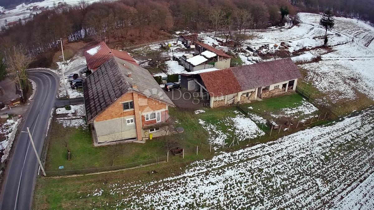 Hiša Radakovo, Kraljevec Na Sutli, 286m2