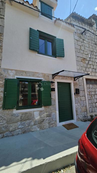 Hiša Kaštel Sućurac, Kaštela, 60m2