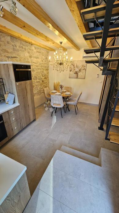 Hiša Kaštel Sućurac, Kaštela, 60m2