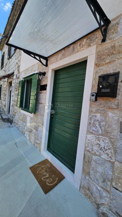 Hiša Kaštel Sućurac, Kaštela, 60m2