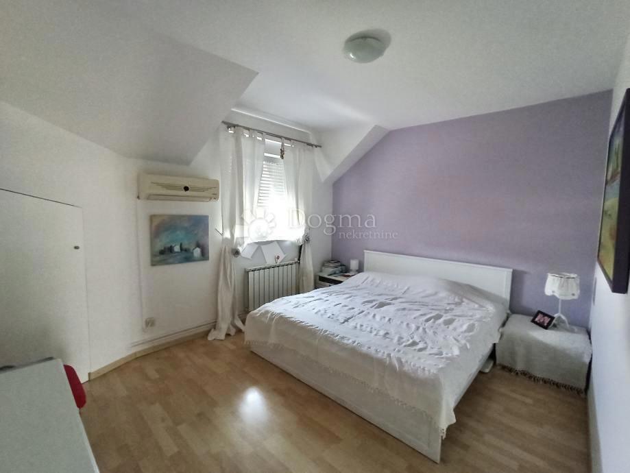 Hiša Lučko, Novi Zagreb - Zapad, 228m2