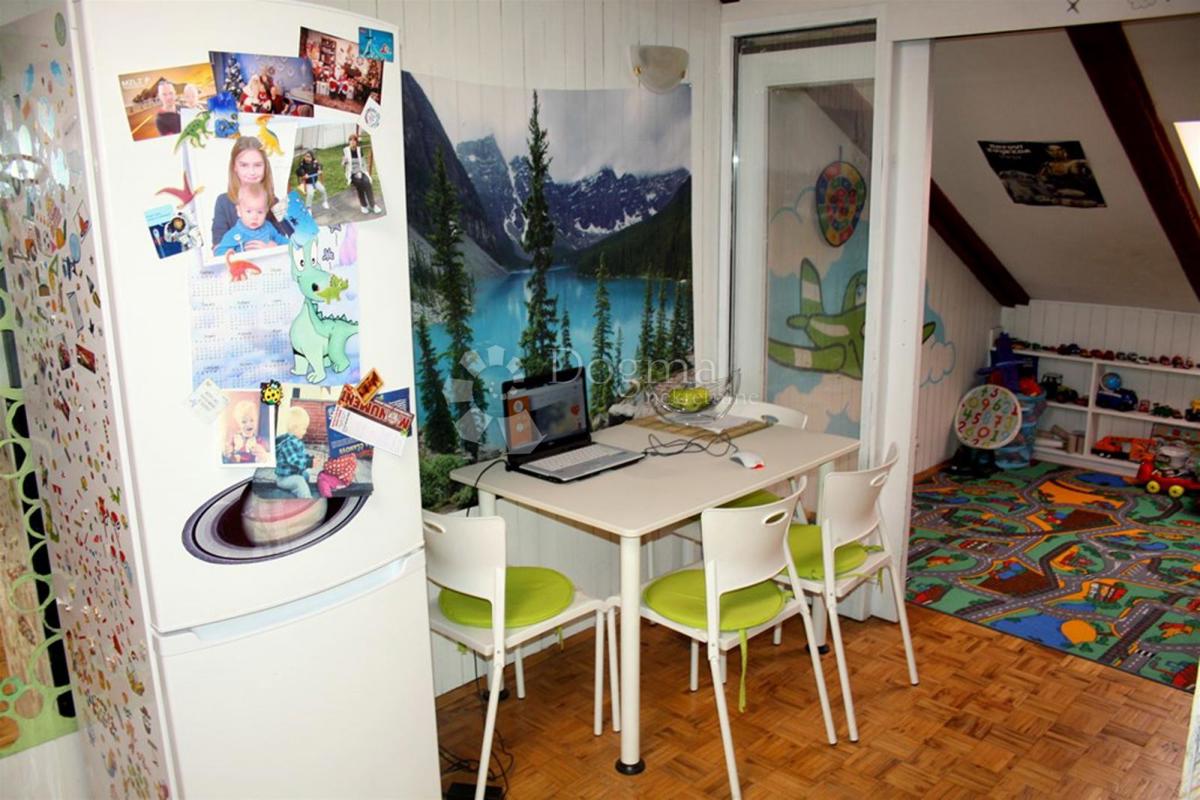 Hiša Kromosovo naselje, Velika Gorica, 167m2