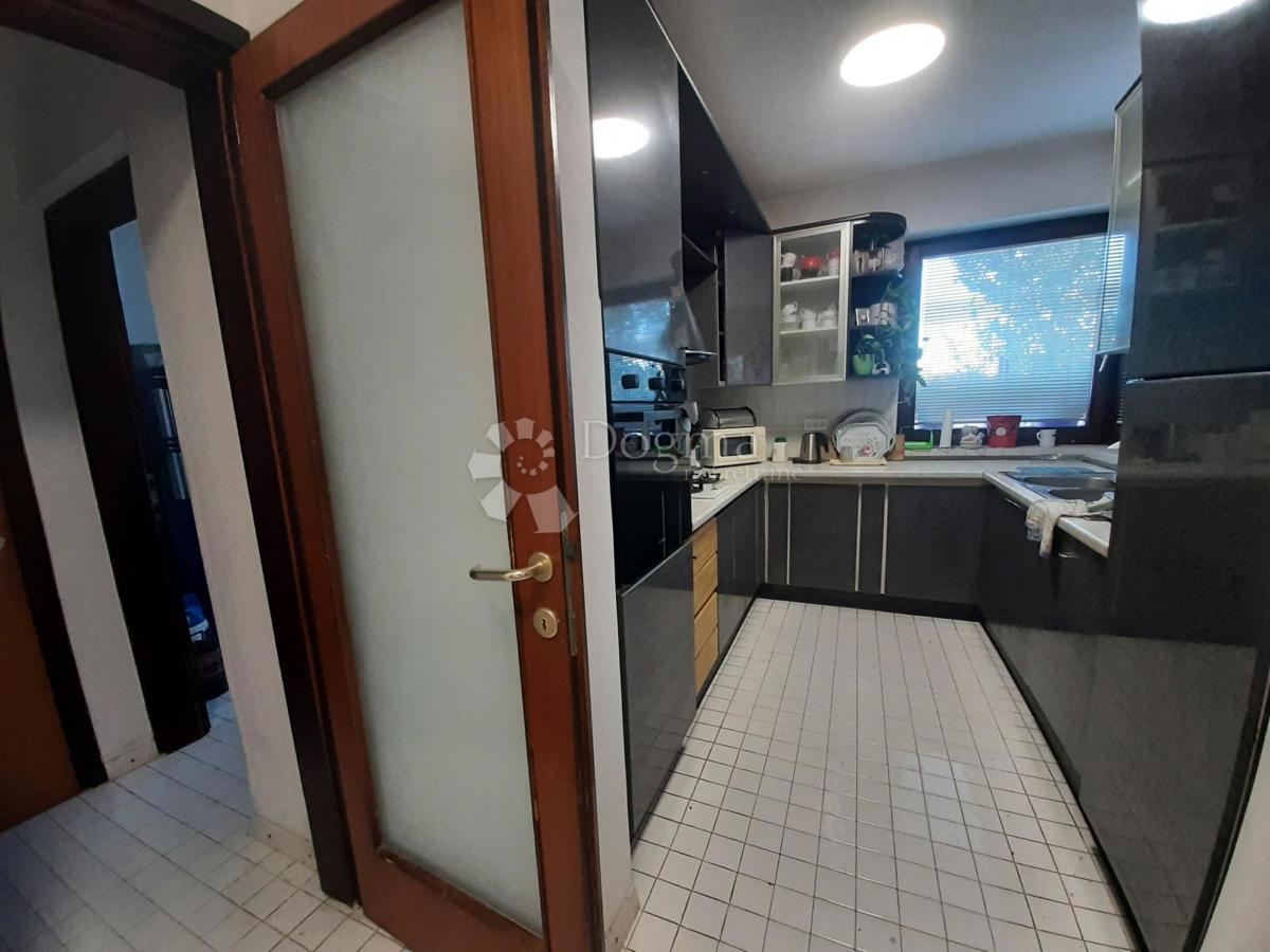 Hiša Lučko, Novi Zagreb - Zapad, 500m2