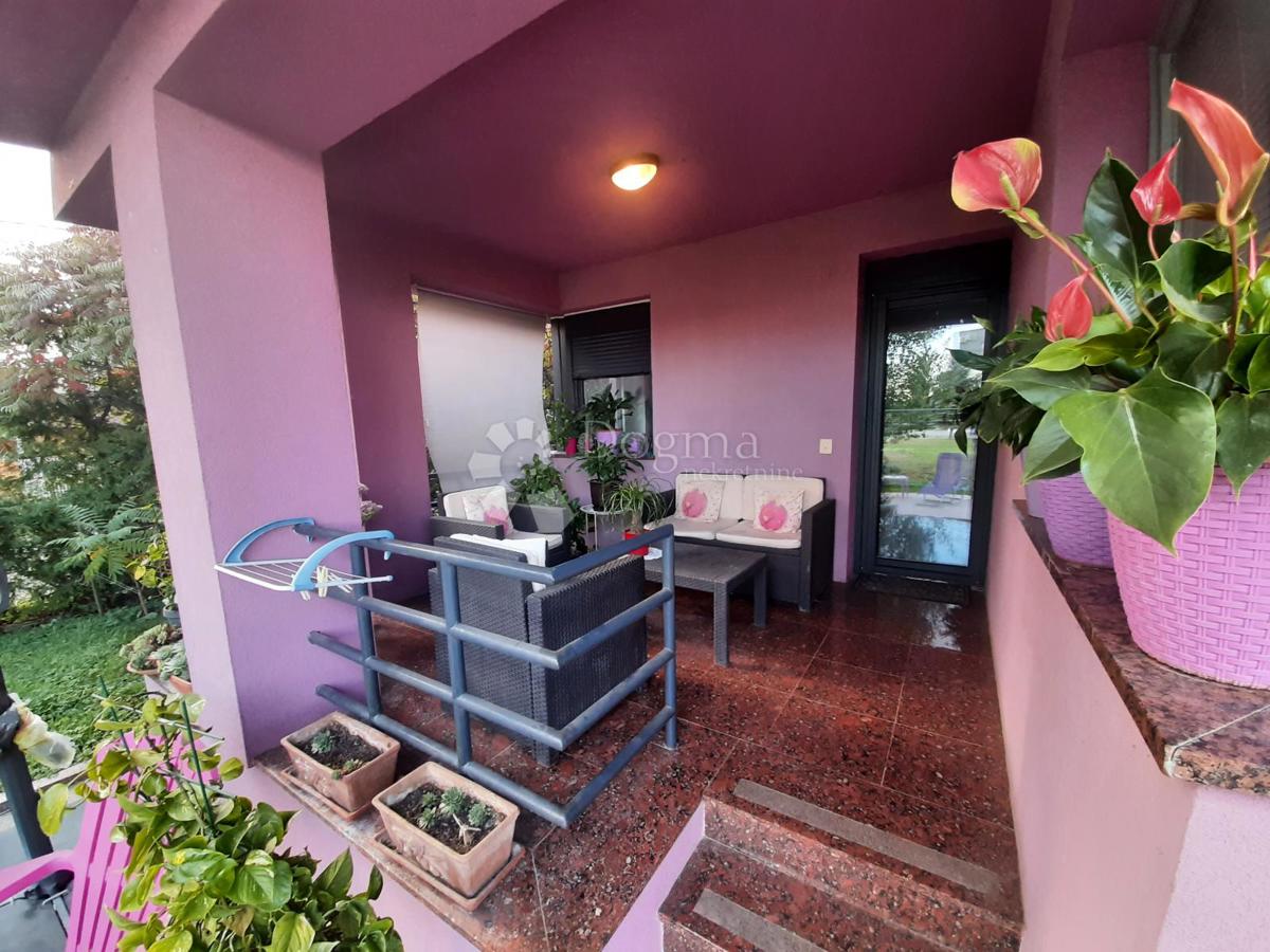 Hiša Lučko, Novi Zagreb - Zapad, 500m2