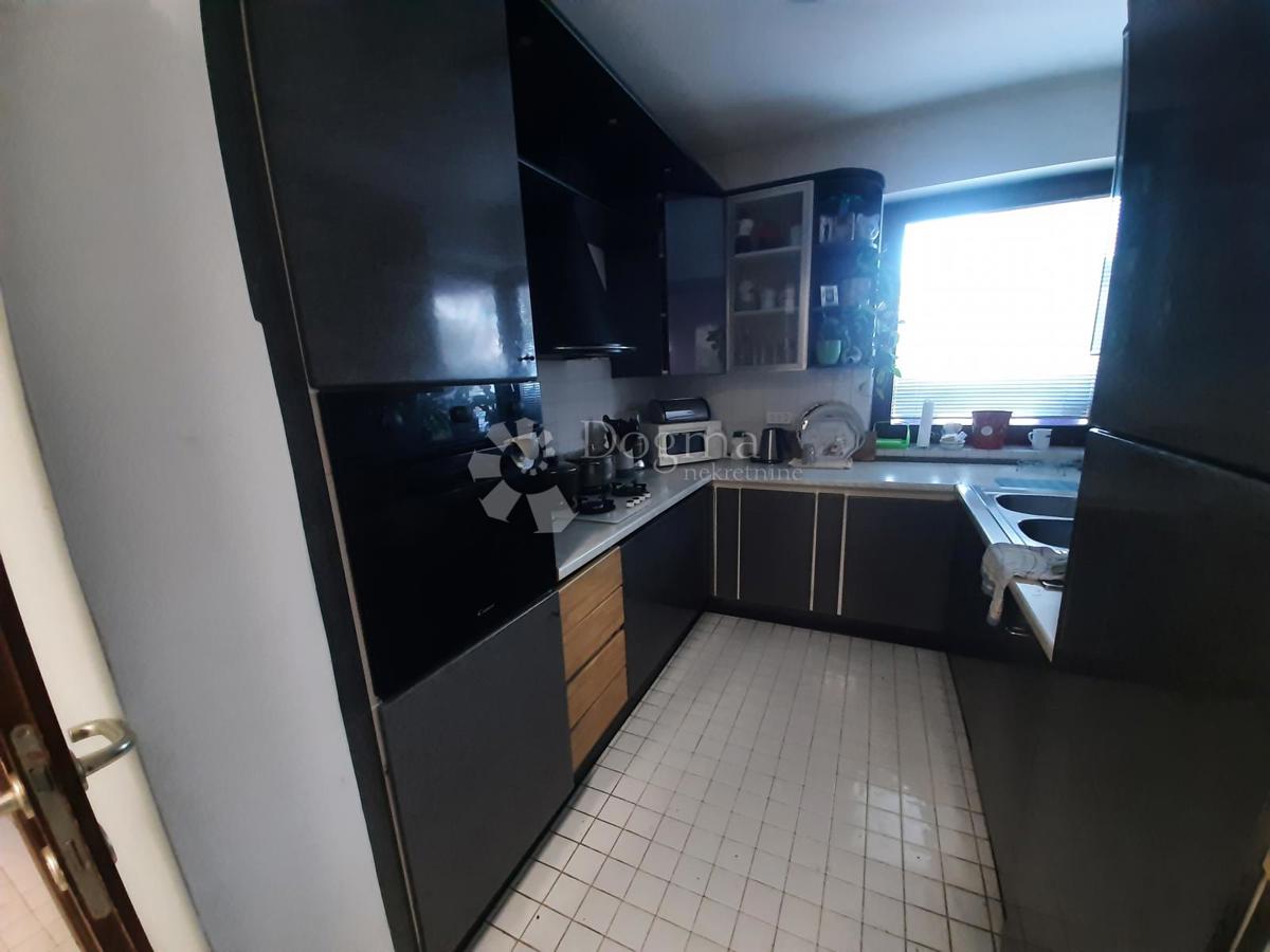 Hiša Lučko, Novi Zagreb - Zapad, 500m2