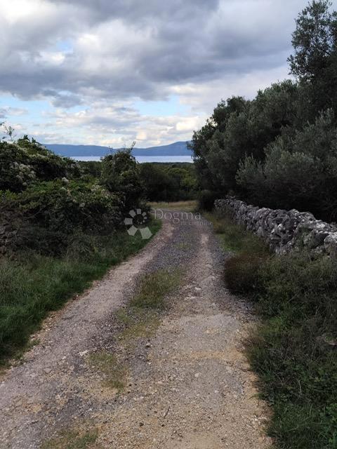 Zazidljivo zemljišče Vrh, Krk, 4.778m2