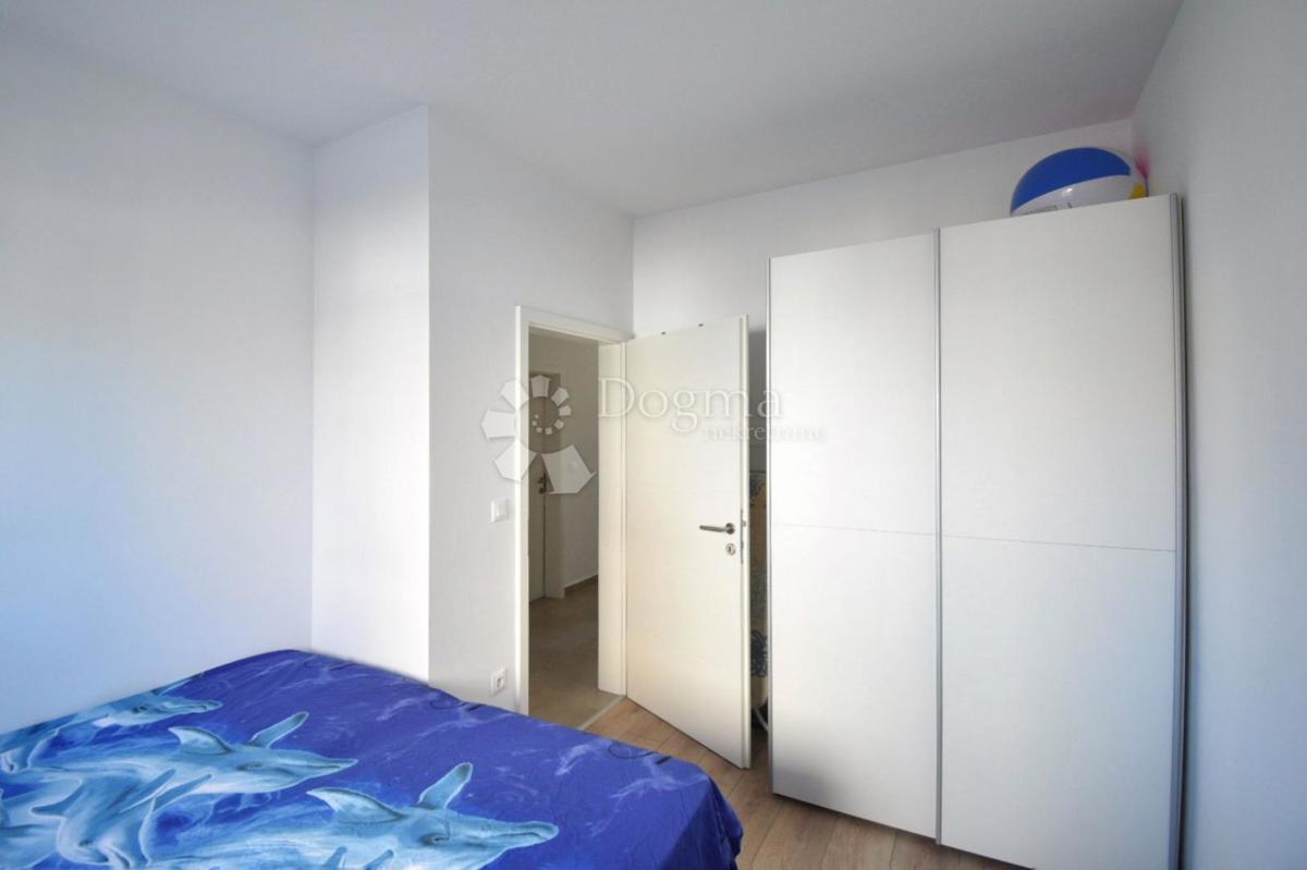 Valdebek - stanovanje v pritličju s teraso 55m2