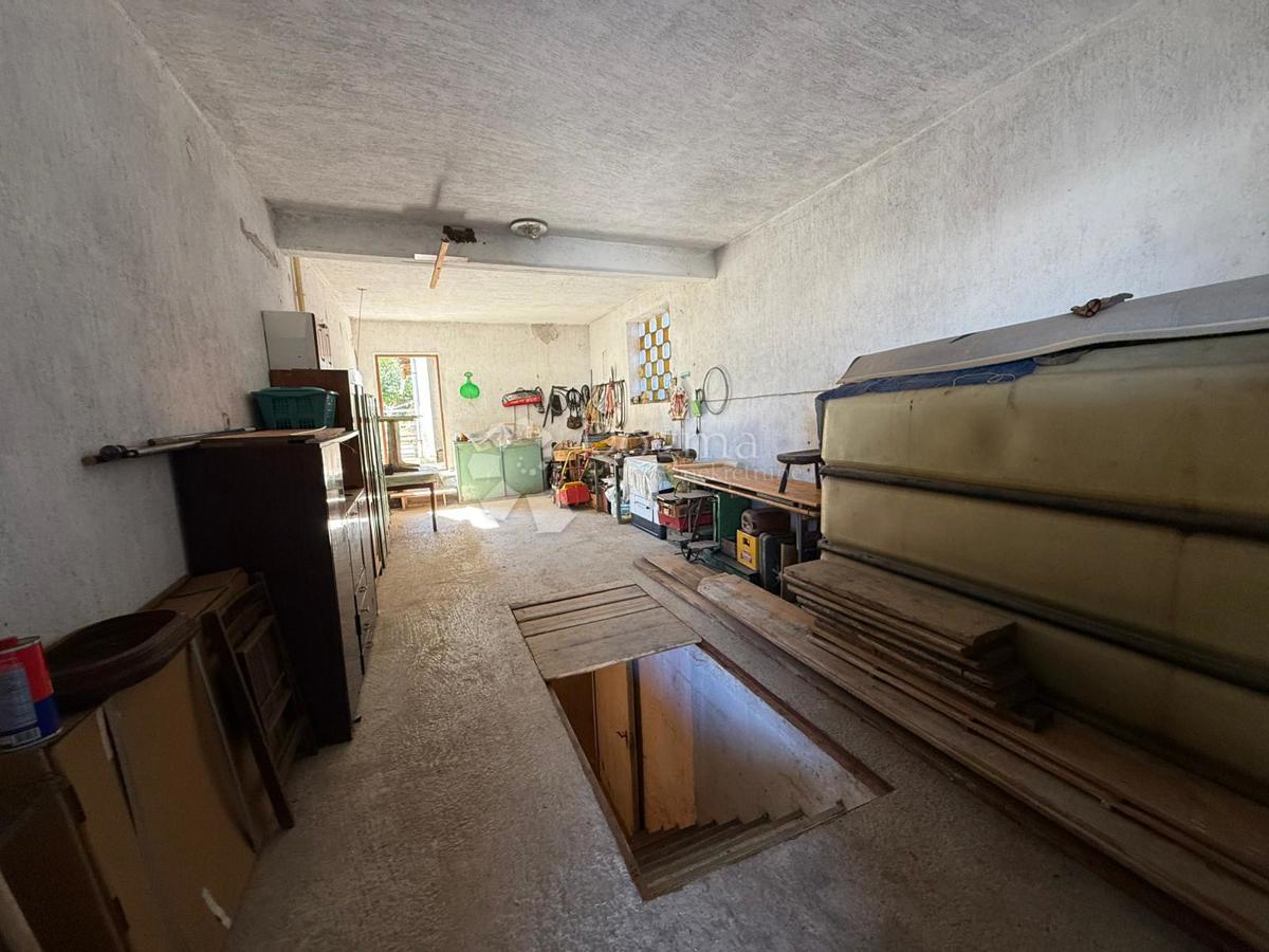 Hiša Centar, Gospić, GOSPIĆ CENTAR, 120m2