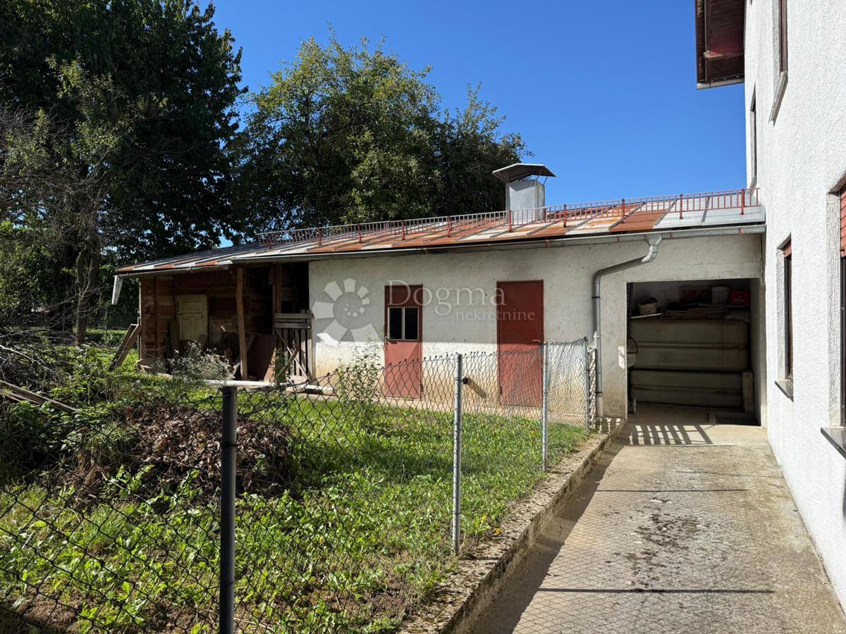 Hiša Centar, Gospić, GOSPIĆ CENTAR, 120m2