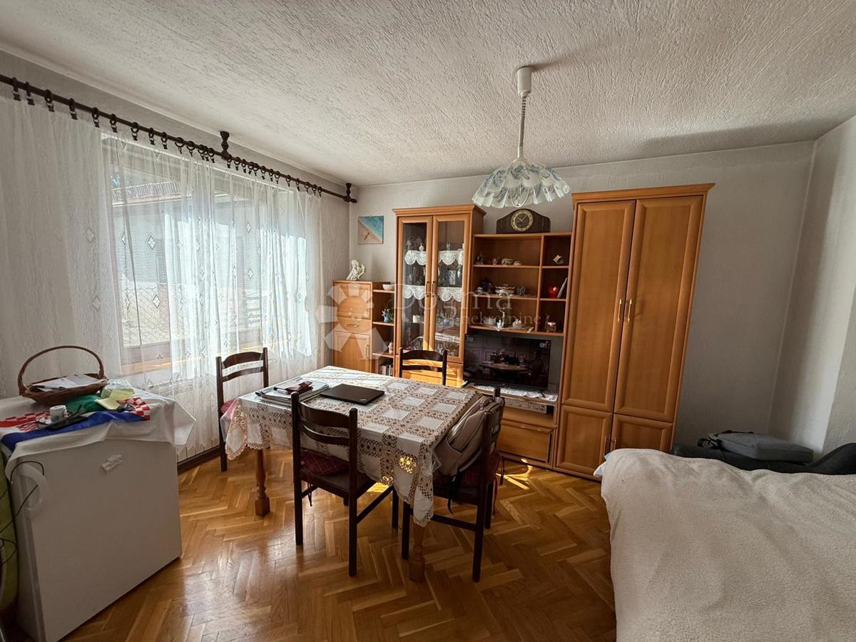 Hiša Centar, Gospić, GOSPIĆ CENTAR, 120m2