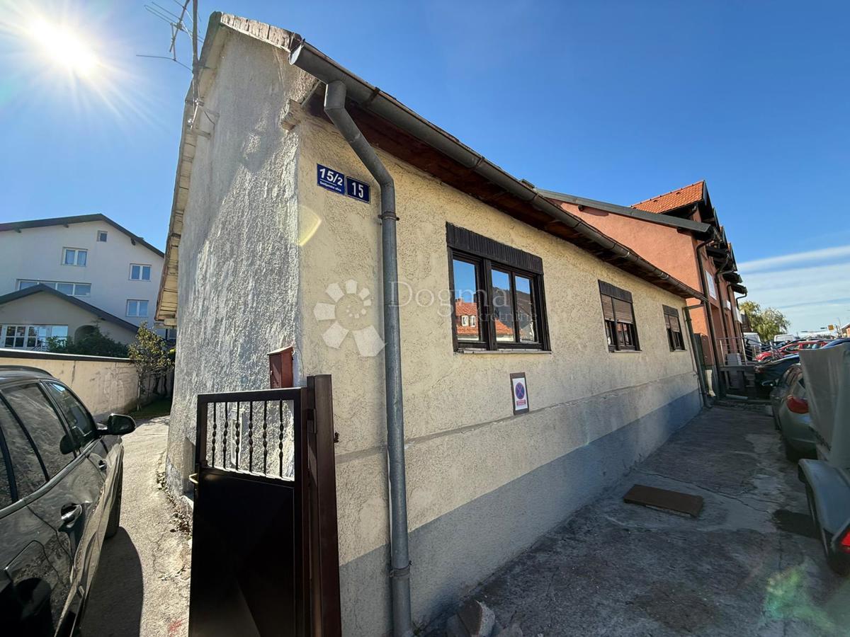 Hiša Centar, Gospić, GOSPIĆ CENTAR, 120m2