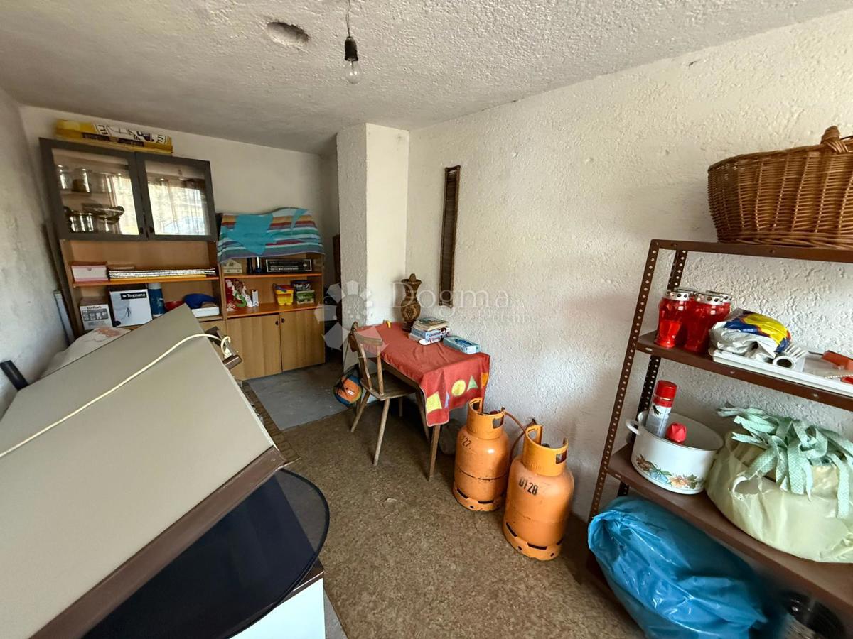 Hiša Centar, Gospić, GOSPIĆ CENTAR, 120m2