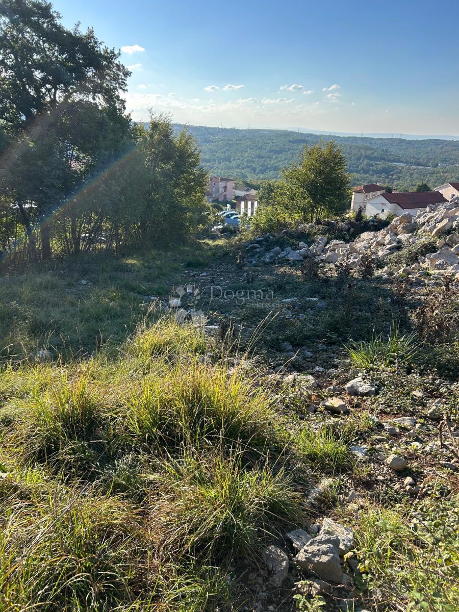 Zazidljivo zemljišče Brnčići, Kastav, 601m2