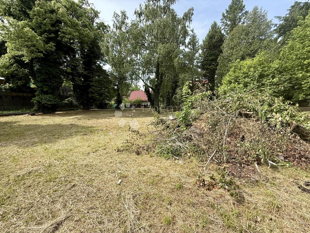 Hiša Gračani, Podsljeme, 650m2