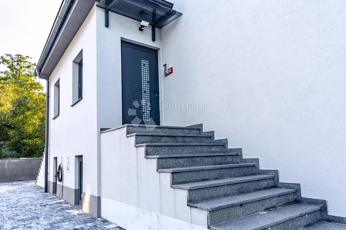 Stanovanje Jurdani, Matulji, 82m2