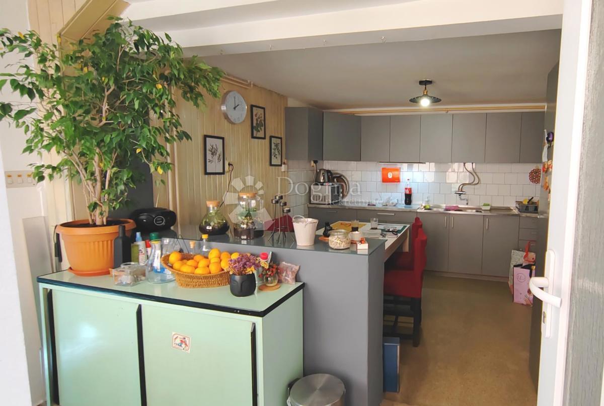 Hiša Kustošija, Črnomerec, 102m2