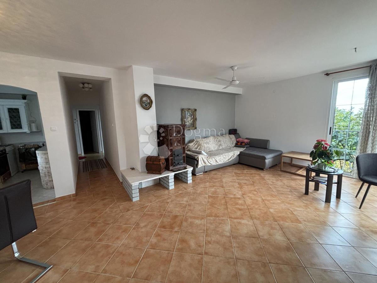 Stanovanje Lovran, 82m2