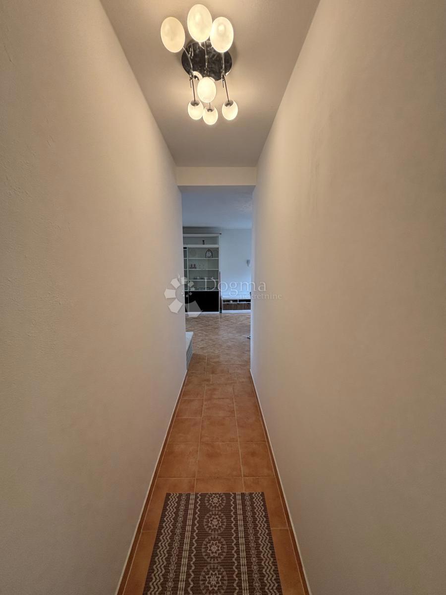 Stanovanje Lovran, 82m2
