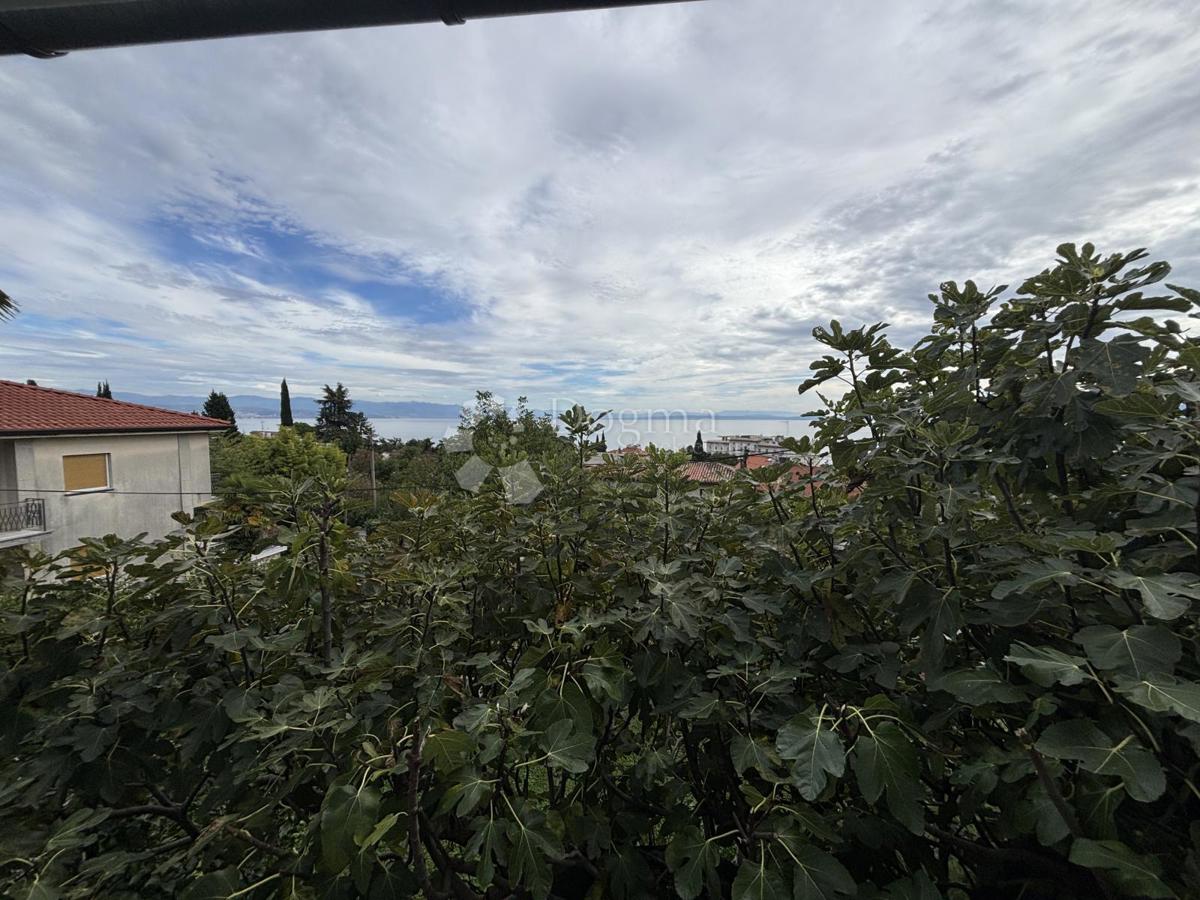 Stanovanje Lovran, 82m2