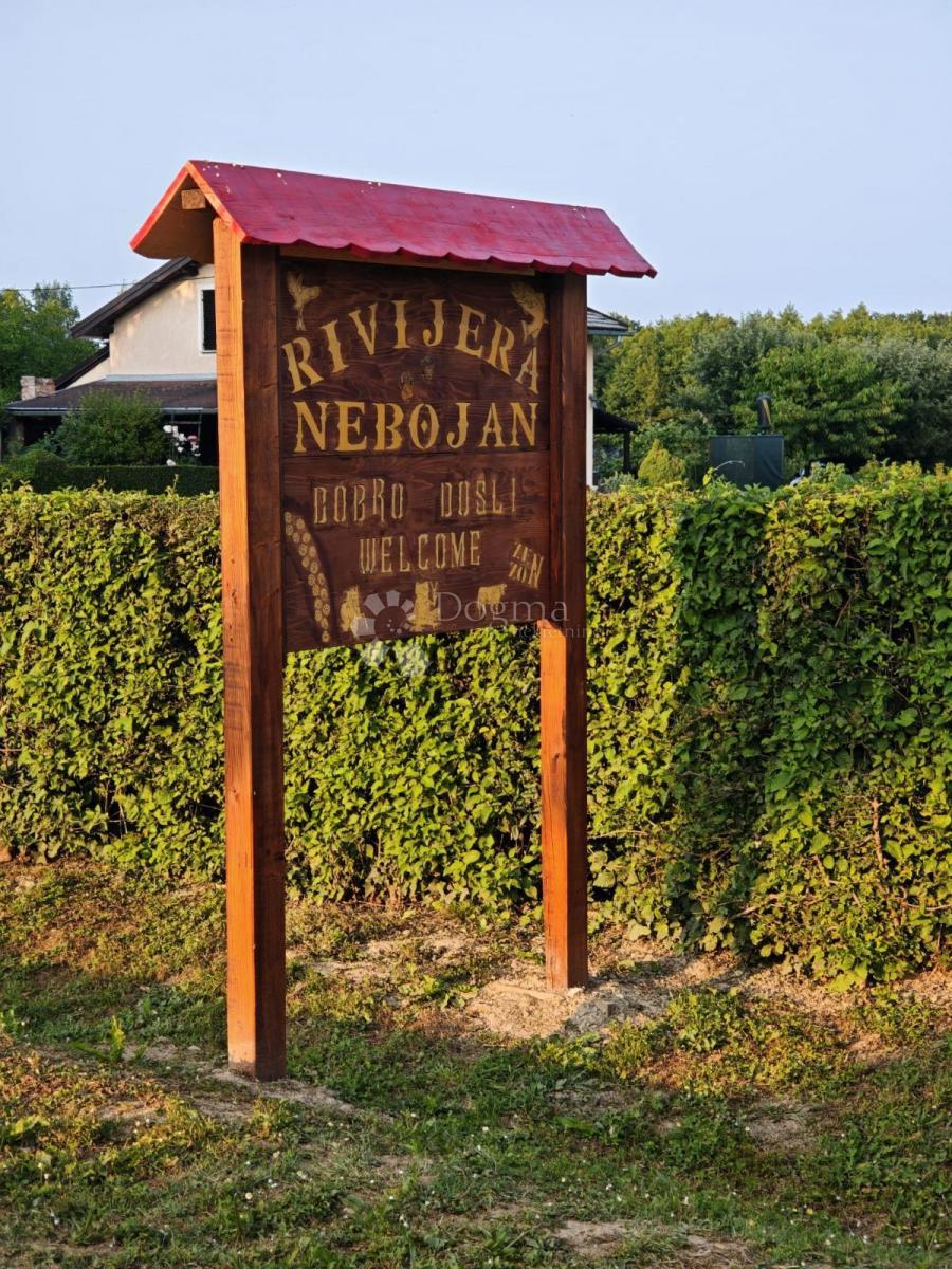 Zazidljivo zemljišče Nebojan, Petrinja, 565m2