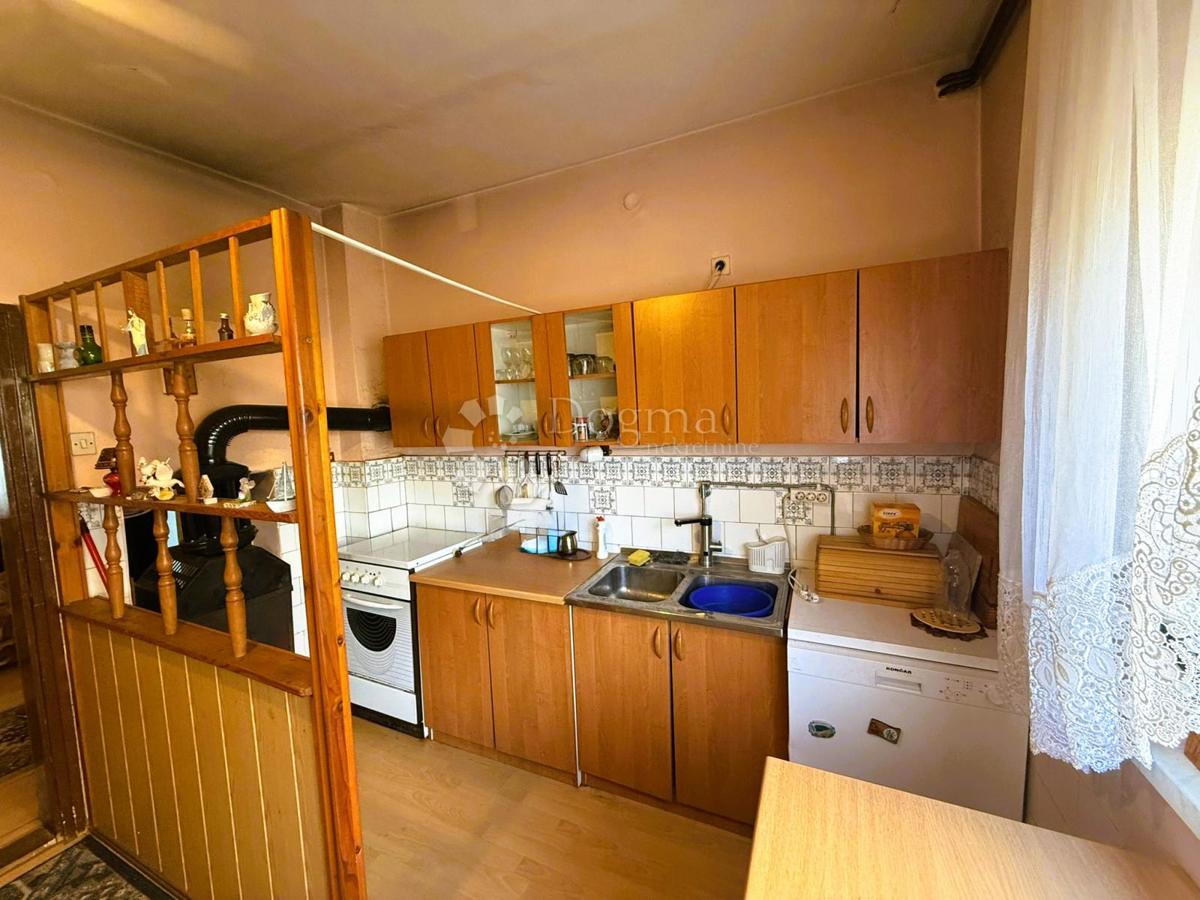 Hiša Šenkovec, 144m2