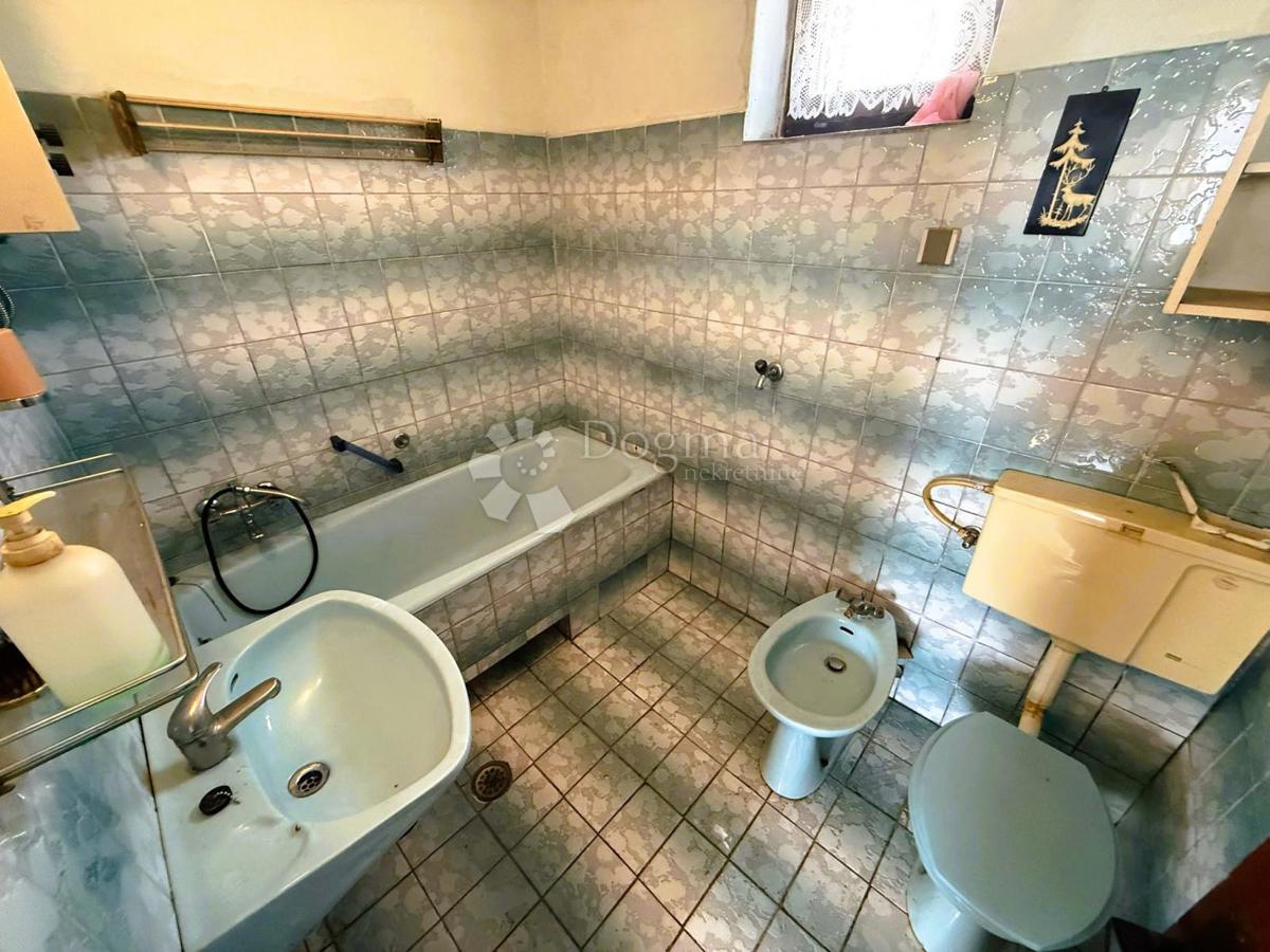 Hiša Šenkovec, 144m2