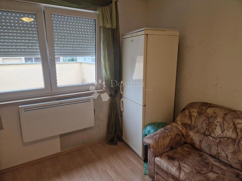 Stanovanje Stari Pazin, Pazin, 21,57m2