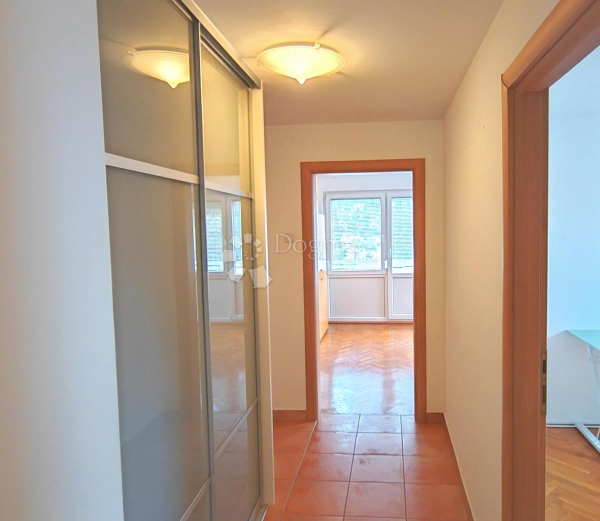 Stanovanje Centar, Samobor, 111,96m2