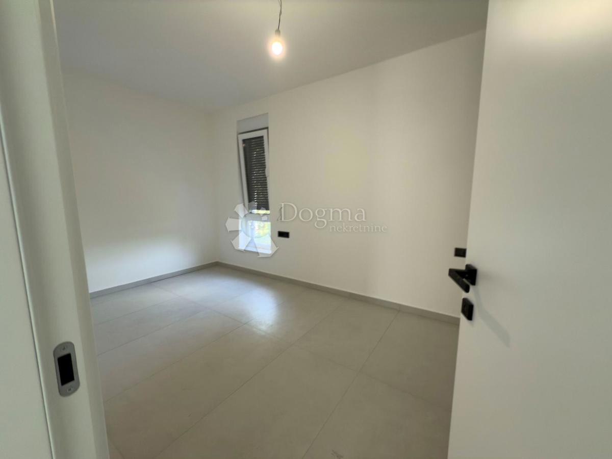 Stanovanje Petrčane, Zadar - Okolica, 132,86m2