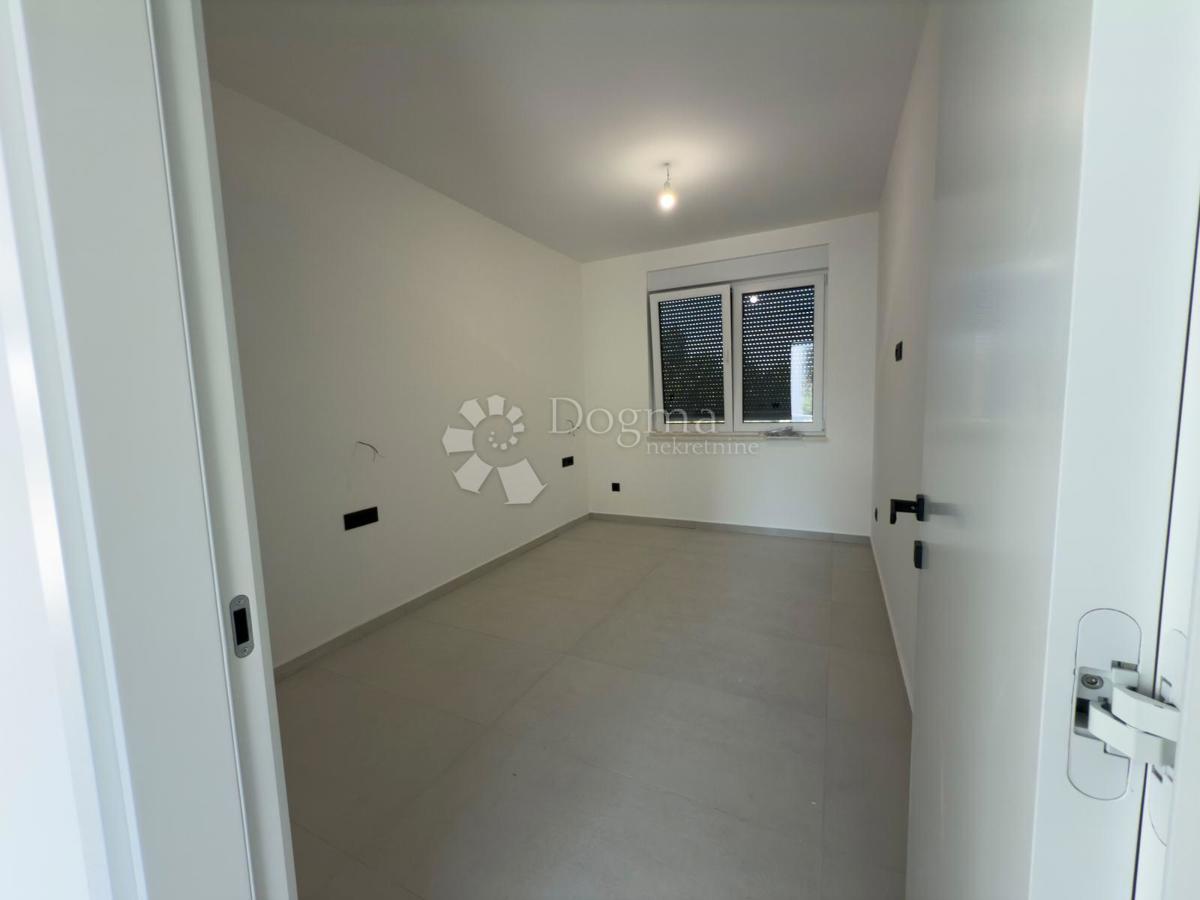 Stanovanje Petrčane, Zadar - Okolica, 132,86m2