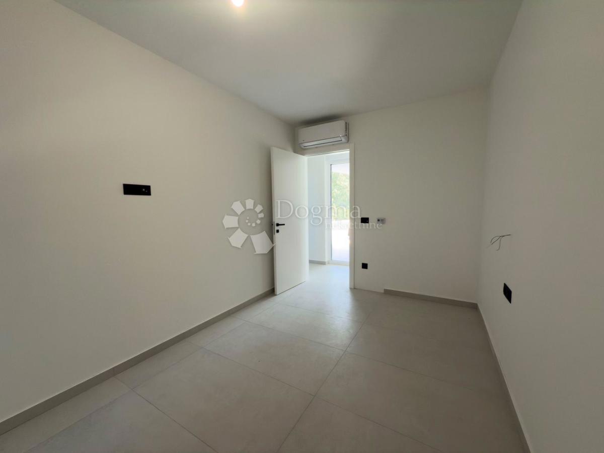 Stanovanje Petrčane, Zadar - Okolica, 132,86m2