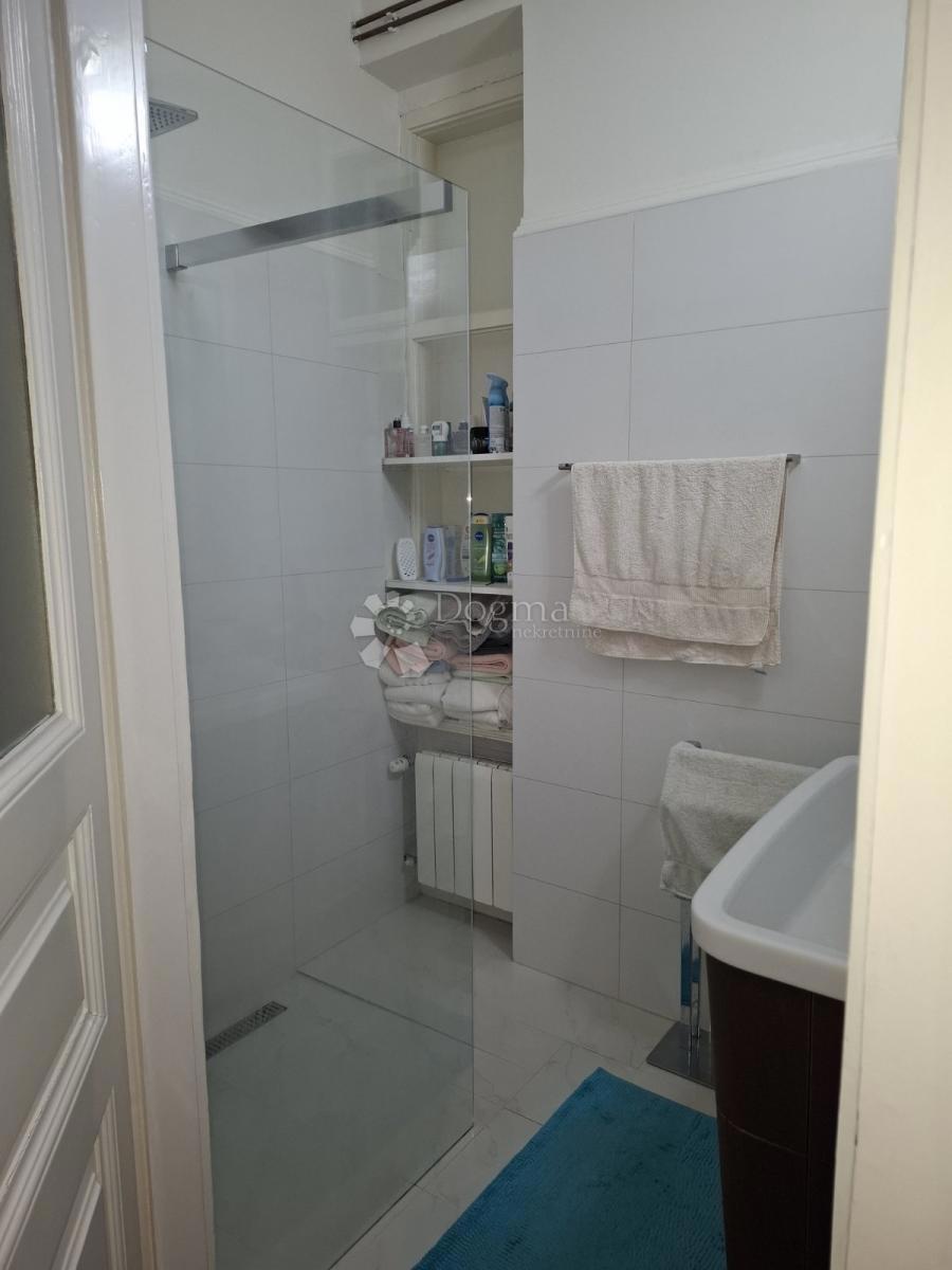 Stanovanje Pećine, Rijeka, 92,52m2