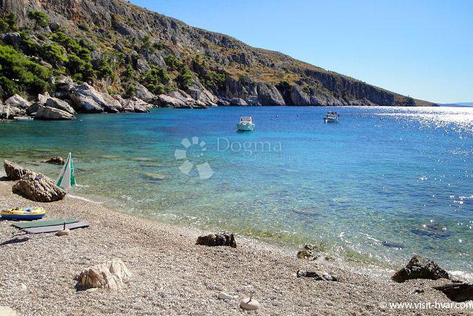 Zazidljivo zemljišče Velo Grablje, Hvar, 1.565m2