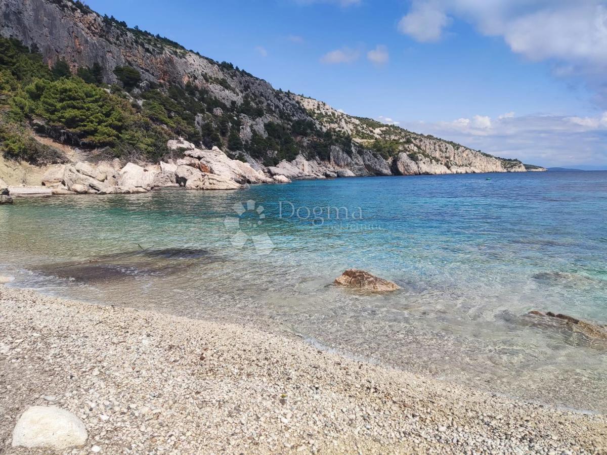 Zazidljivo zemljišče Velo Grablje, Hvar, 1.565m2