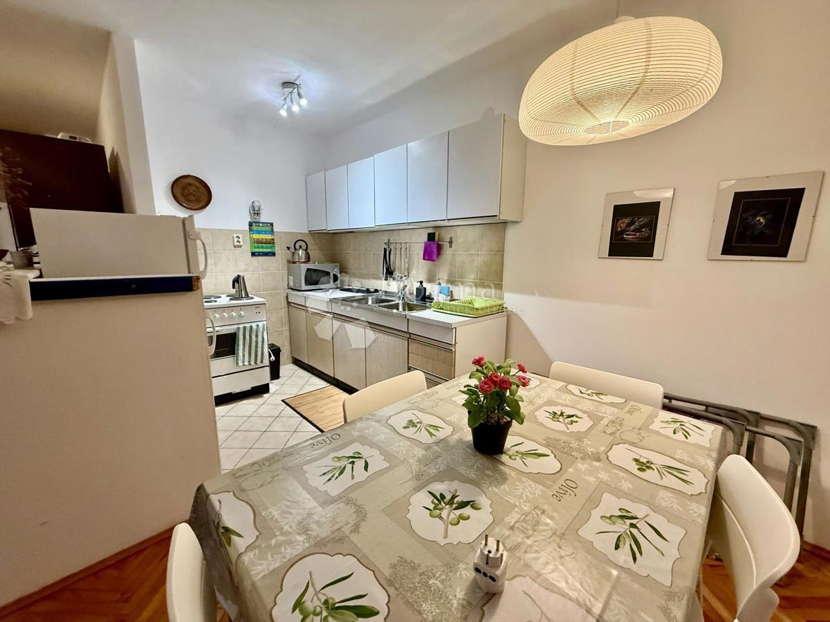 Hiša Njivice, Omišalj, 296m2