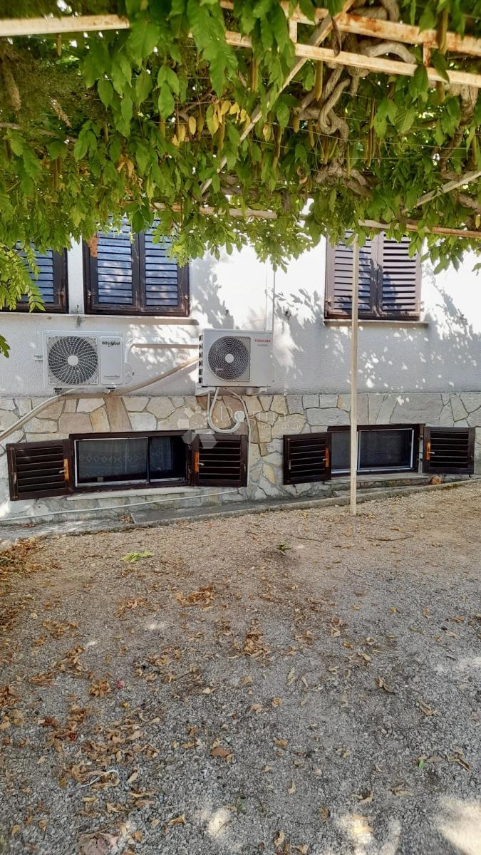 Hiša Njivice, Omišalj, 296m2