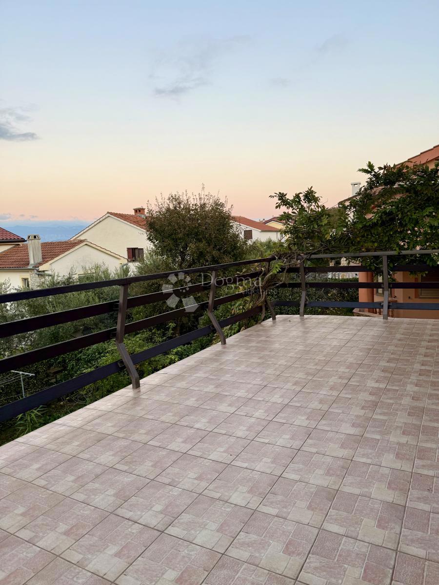 Hiša Njivice, Omišalj, 296m2