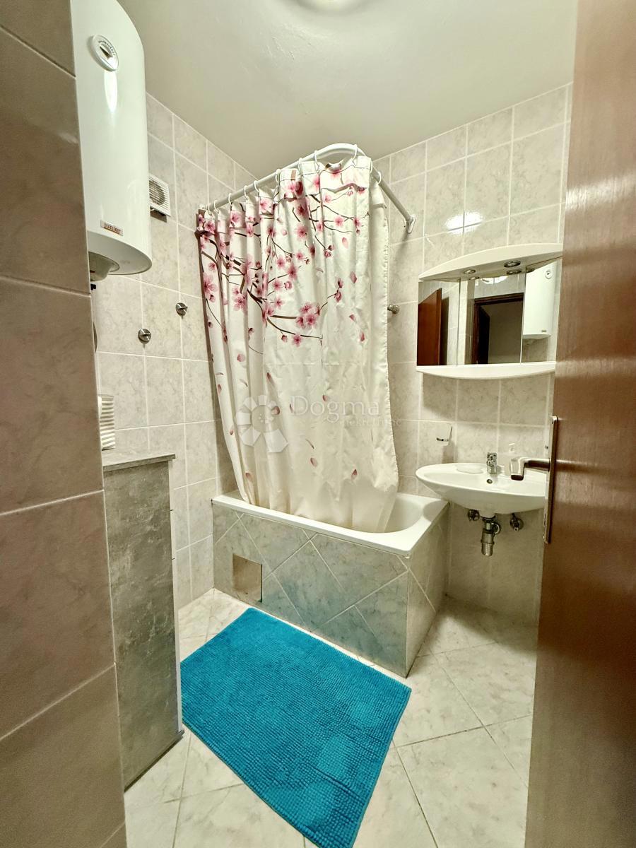 Hiša Njivice, Omišalj, 296m2