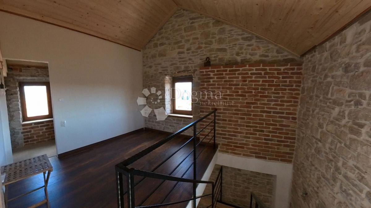 Hiša Grohote, Šolta, 85m2