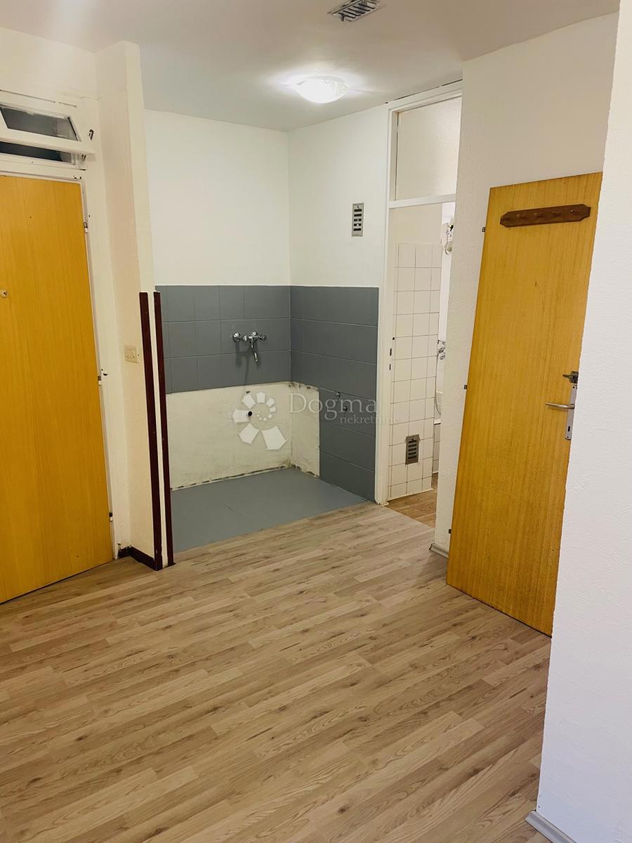 Stanovanje Škurinje, Rijeka, 27m2