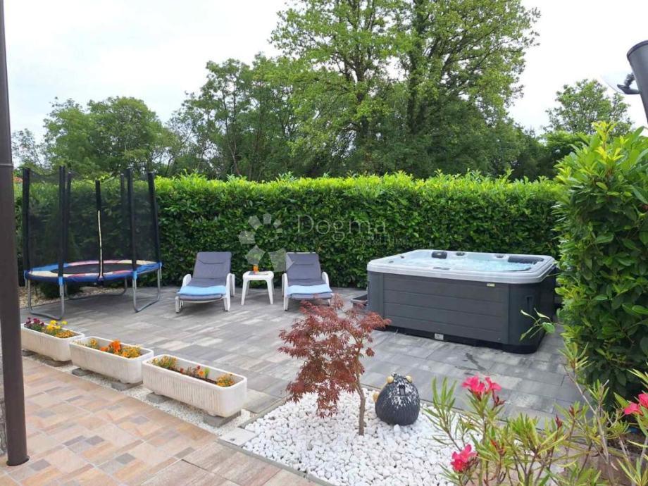 Hiša Hlapa, Dobrinj, 135m2