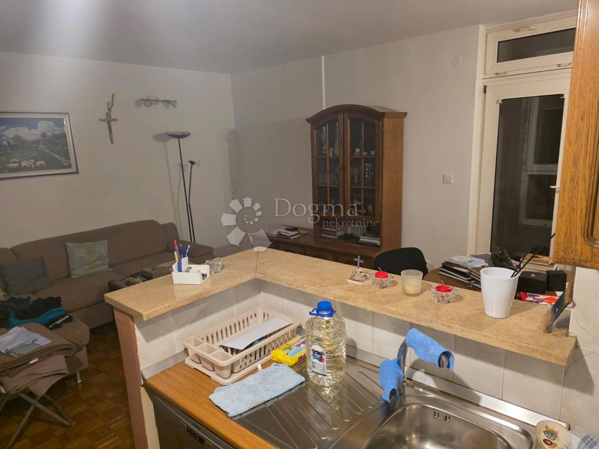 Stanovanje Sesvete, 60,80m2