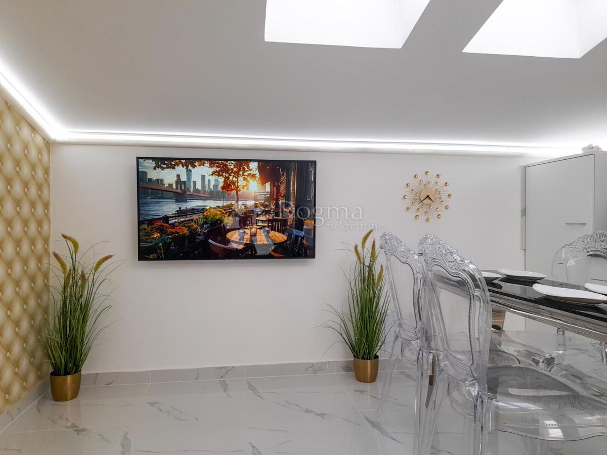 Stanovanje Opatija - Centar, Opatija, 70m2